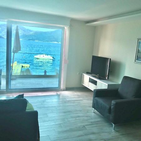 Lux Apartments Krasići Eksteriør bilde