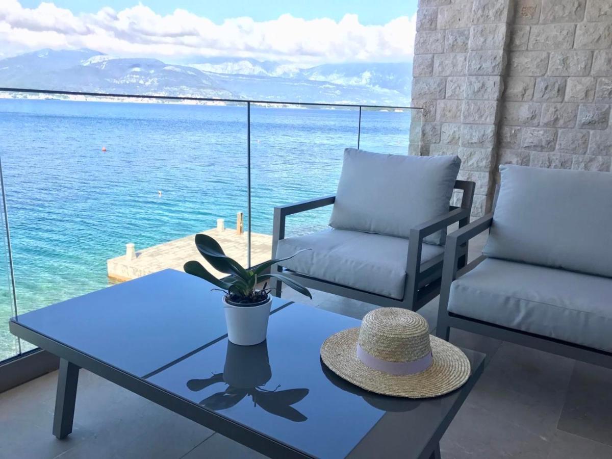 Lux Apartments Krasići Eksteriør bilde