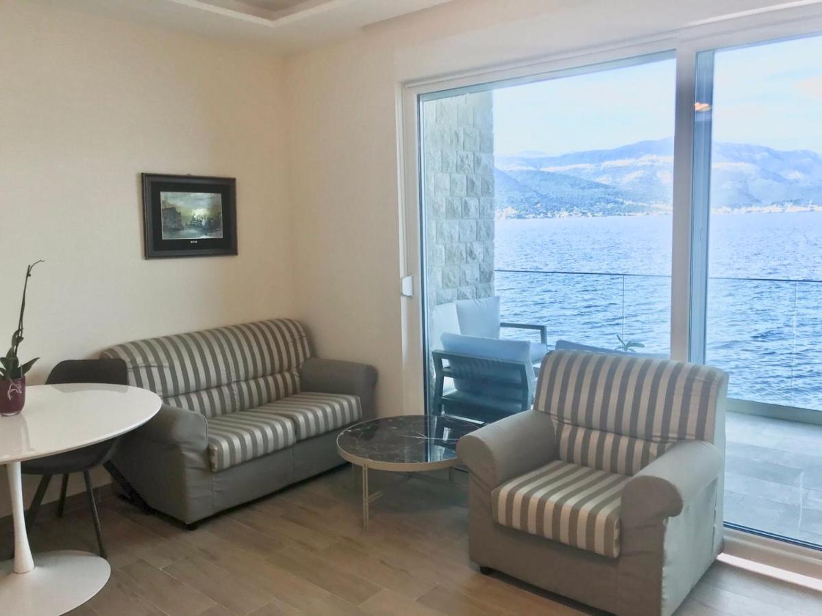Lux Apartments Krasići Eksteriør bilde