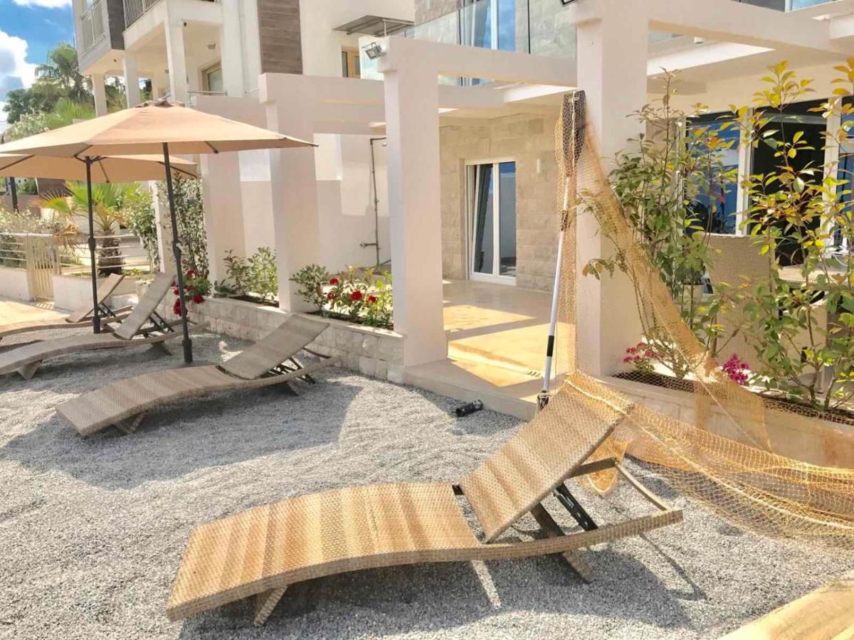 Lux Apartments Krasići Eksteriør bilde