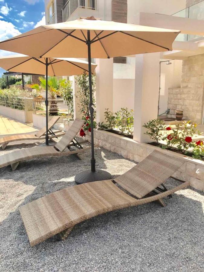 Lux Apartments Krasići Eksteriør bilde