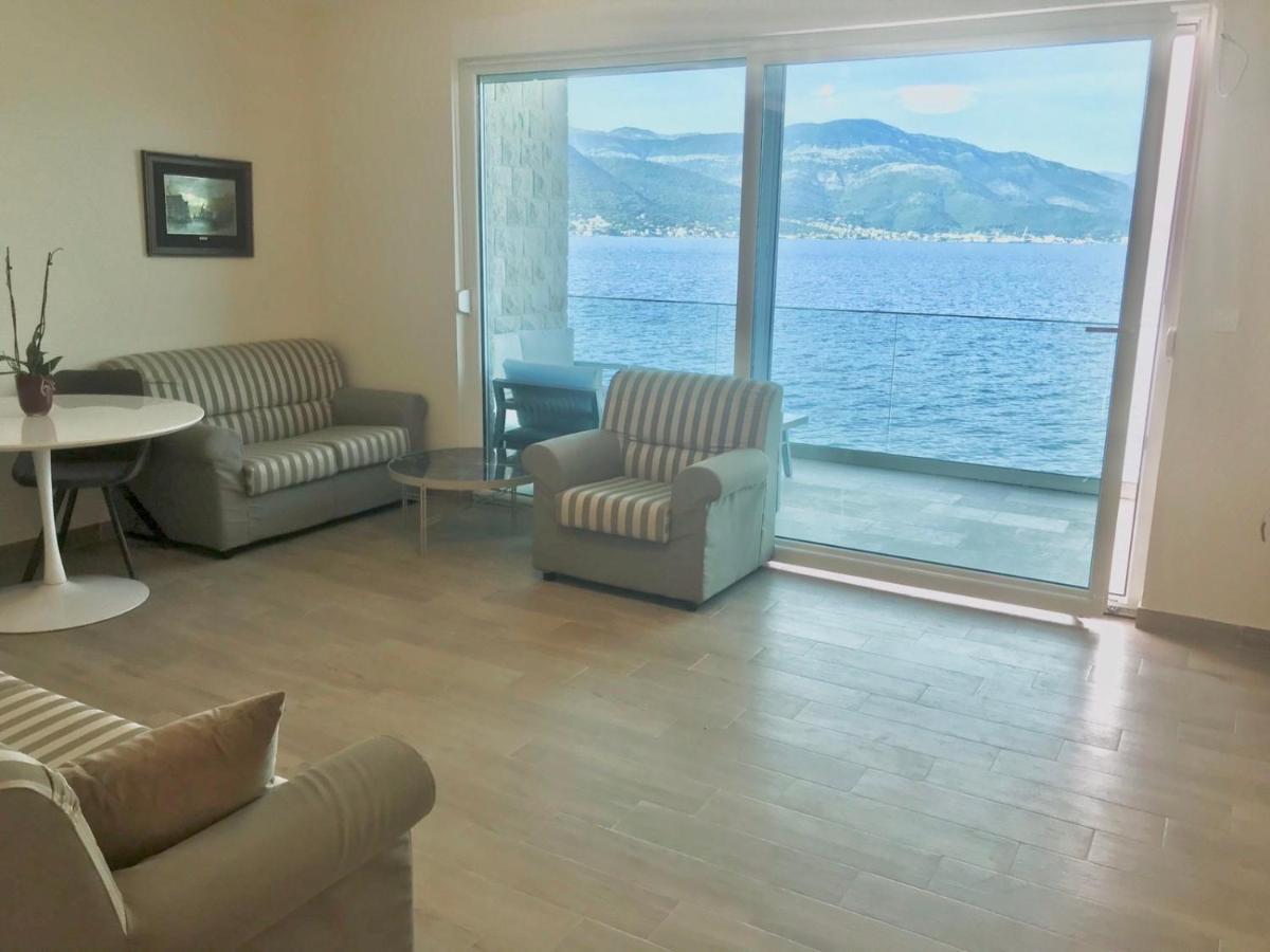 Lux Apartments Krasići Eksteriør bilde